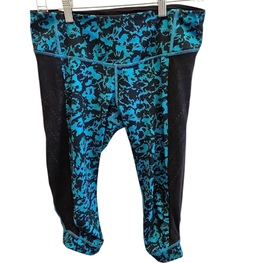 Lululemon Like New Floral Green Blue Crop Leggings Womens
